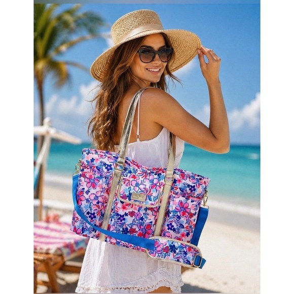 Lilly Pulitzer Handbags - NEW Lilly Pulitzer Party Like A Lobster Insulated Beach Tote Cooler Bag‎ Pink